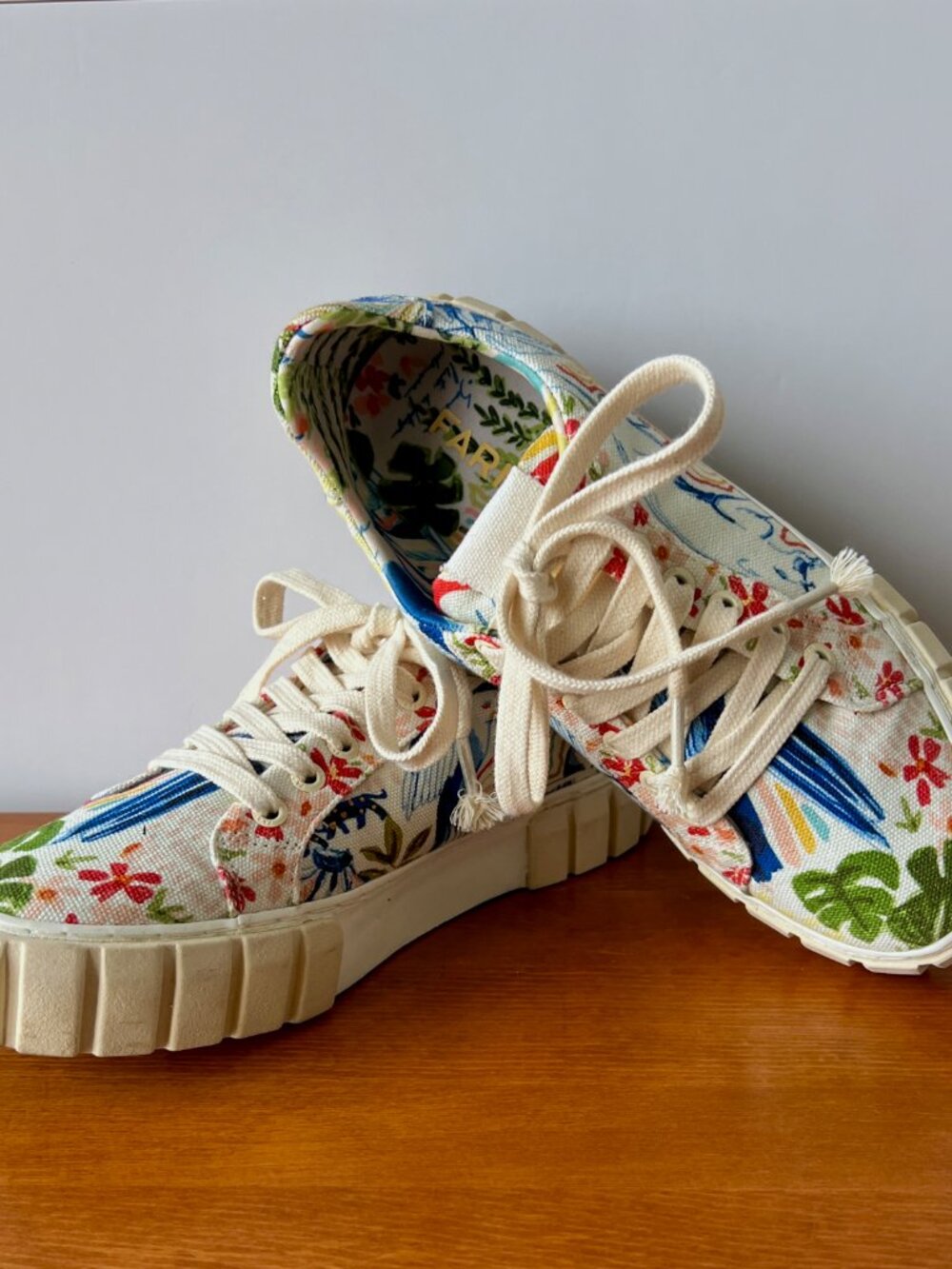 Farm Rio Copacabana Flatform Sneakers, Size 7.5, Excellent Condition! - Picture 10 of 13